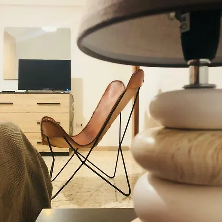 Annandre Apartment *